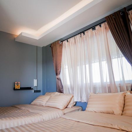 VarietyD-DayHostel HuaHin Buitenkant foto