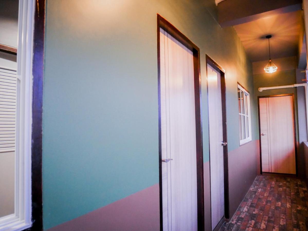 VarietyD-DayHostel HuaHin Buitenkant foto
