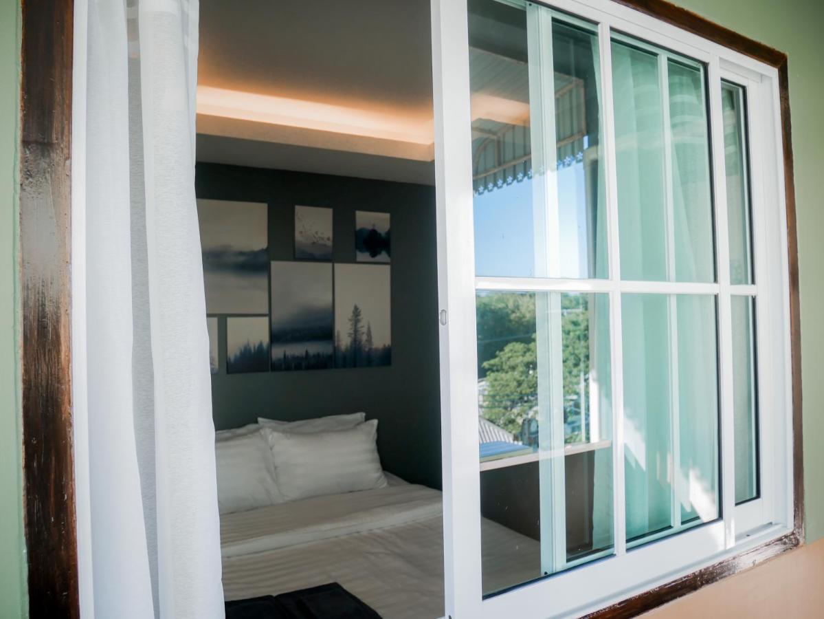 VarietyD-DayHostel HuaHin Buitenkant foto