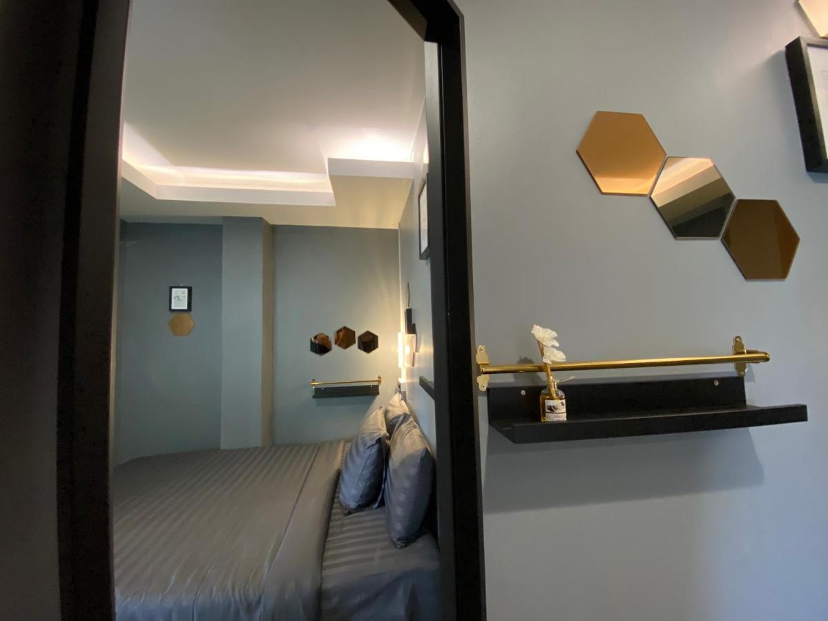 VarietyD-DayHostel HuaHin Buitenkant foto